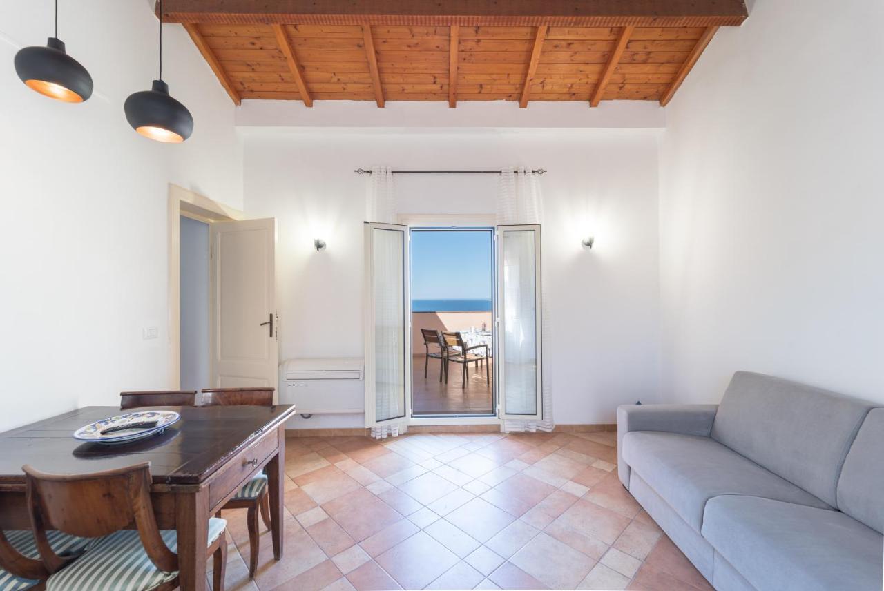 شقة Sea Front Terrace Marco Polo ألغيرو المظهر الخارجي الصورة